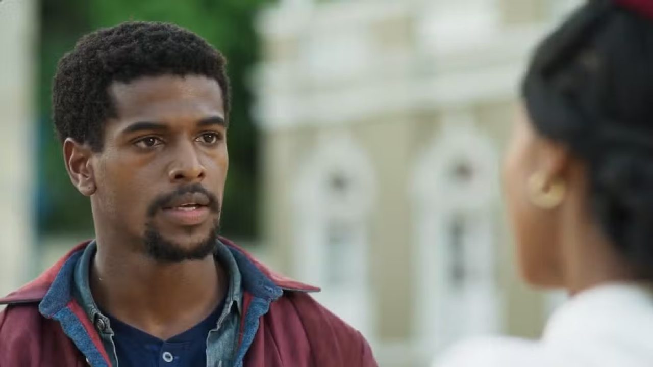 Tonho desconfia que Alika é sua irmã em A Nobreza do Amor